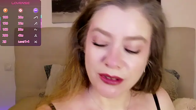 Snapshot of PetersEmily chatting on May 29, 2026, 10:41 pm PetersEmily online show from May 29, 2026, 10:41 pm