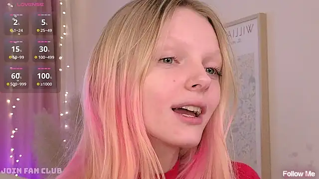 Snapshot of evangel1ne chatting on February 6, 2025, 9:53 am evangel1ne online show from February 6, 2025, 9:53 am