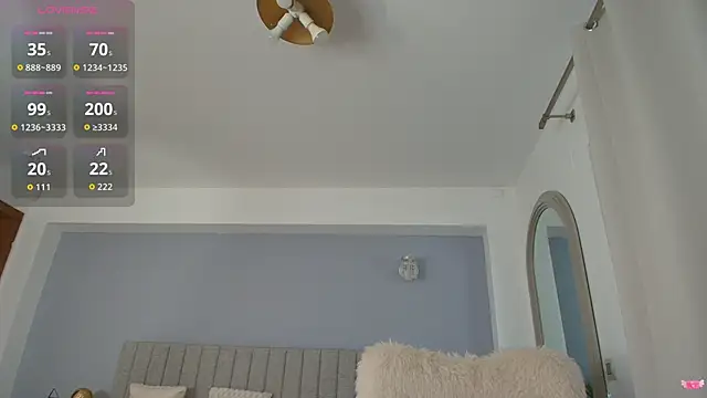 Anna Lewis online show from November 29, 2025, 7:55 am