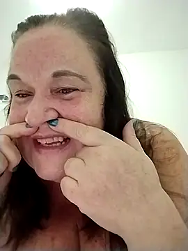 Yaya Mineira online show from November 5, 2025, 9:48 pm