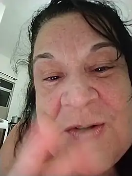 Yaya Mineira online show from May 15, 2026, 11:34 pm