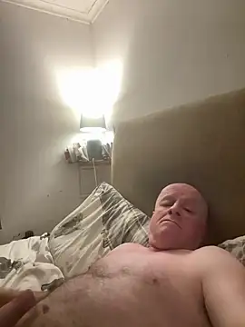 locallad88 online show from November 25, 2025, 5:02 pm