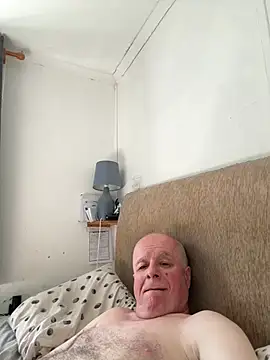 locallad88 online show from July 9, 2026, 3:38 pm