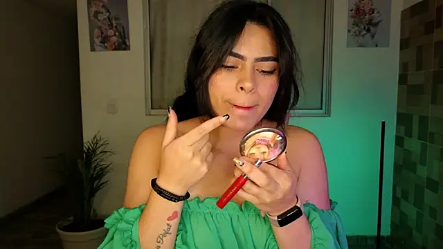 Snapshot of sexyladyy_ chatting on January 31, 2025, 11:13 am sexyladyy online show from January 31, 2025, 11:13 am