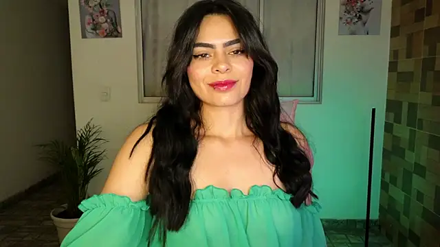 Snapshot of sexyladyy_ chatting on January 31, 2025, 2:39 pm sexyladyy online show from January 31, 2025, 2:39 pm