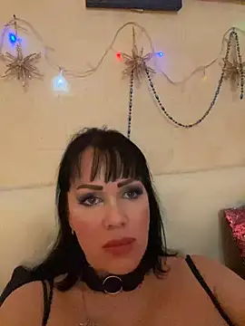 Snapshot of Lolaley2 chatting on January 7, 2025, 8:56 am Lolaley2 online show from January 7, 2025, 8:56 am