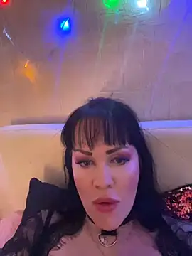 Snapshot of Lolaley2 chatting on February 20, 2025, 8:39 am Lolaley2 online show from February 20, 2025, 8:39 am