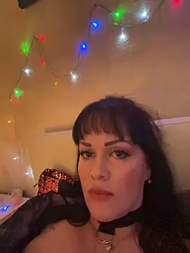 Snapshot of Lolaley2 chatting on March 12, 2025, 2:34 pm Lolaley2 online show from March 12, 2025, 2:34 pm