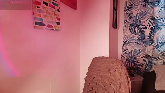 Snapshot of sweetcata23 chatting on October 21, 2025, 8:09 pm sweetcata23 online show from October 21, 2025, 8:09 pm