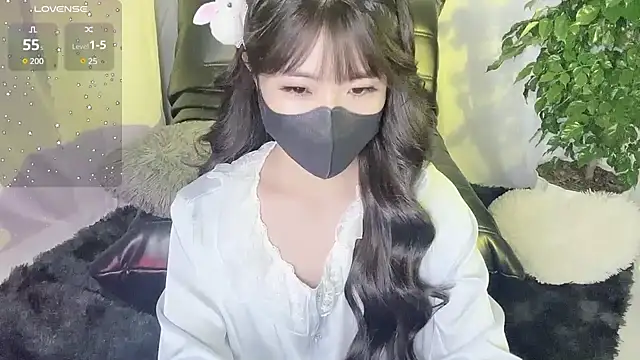 Snapshot of Mya_Lee chatting on December 5, 2024, 3:50 pm Mya Lee online show from December 5, 2024, 3:50 pm