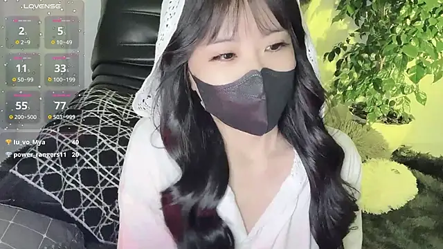 Snapshot of Mya_Lee chatting on December 27, 2024, 4:54 pm Mya Lee online show from December 27, 2024, 4:54 pm