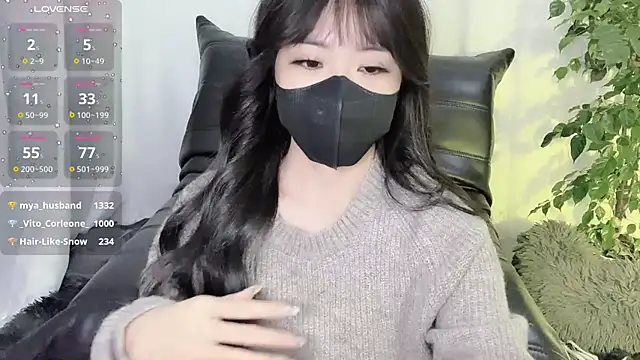 Snapshot of Mya_Lee chatting on January 8, 2025, 7:24 pm Mya Lee online show from January 8, 2025, 7:24 pm