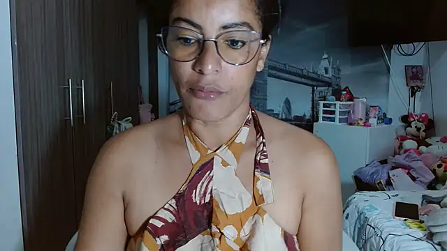 Snapshot of kateleyagrey chatting on December 21, 2024, 11:01 am kateleyagrey online show from December 21, 2024, 11:01 am