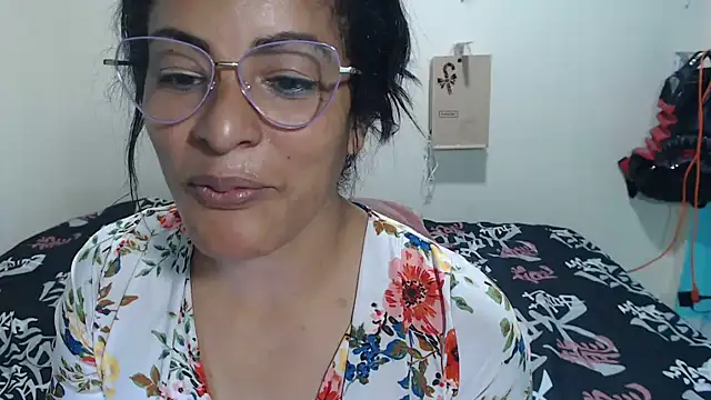 kateleyagrey online show from February 24, 2026, 7:34 pm