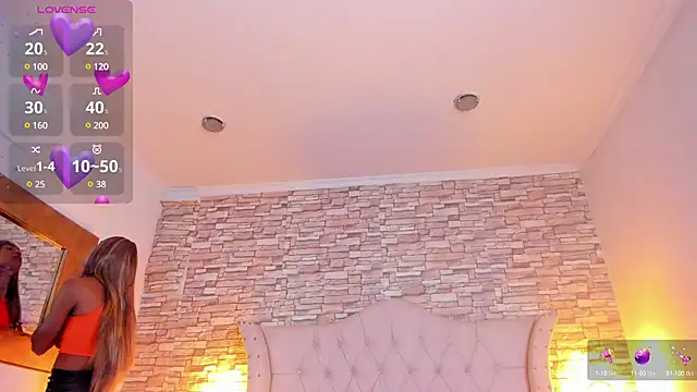 Snapshot of Lucia-sex chatting on December 5, 2024, 8:22 pm Lucia-sex online show from December 5, 2024, 8:22 pm