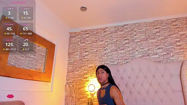 Snapshot of Lucia-sex chatting on December 16, 2024, 8:05 pm Lucia-sex online show from December 16, 2024, 8:05 pm