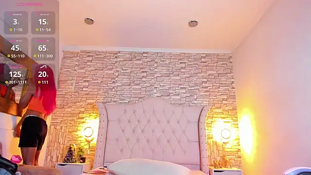 Snapshot of Lucia-sex chatting on January 2, 2025, 8:02 pm Lucia-sex online show from January 2, 2025, 8:02 pm