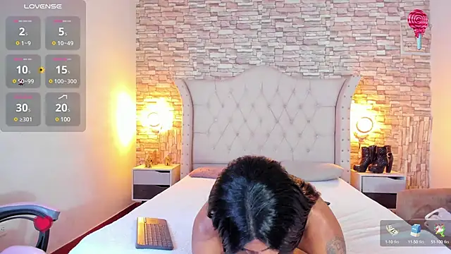 Snapshot of Lucia-sex chatting on February 12, 2025, 8:07 pm Lucia-sex online show from February 12, 2025, 8:07 pm