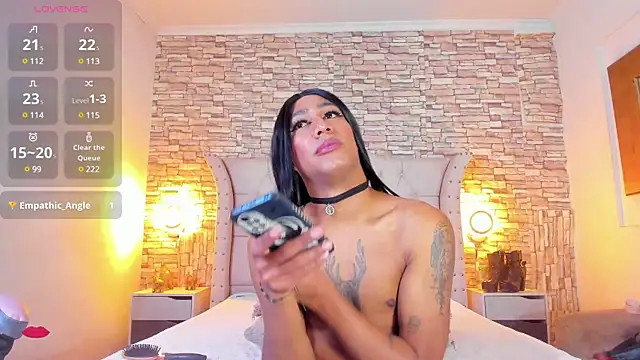 Snapshot of Lucia-sex chatting on February 25, 2025, 8:41 pm Lucia-sex online show from February 25, 2025, 8:41 pm