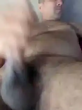 marronzinho23c online show from February 26, 2025, 2:48 am