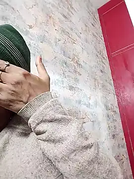 Snapshot of Manmohini123 chatting on January 19, 2025, 1:44 pm Manmohini123 online show from January 19, 2025, 1:44 pm