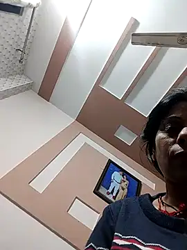 Snapshot of Manmohini123 chatting on February 17, 2025, 10:51 am Manmohini123 online show from February 17, 2025, 10:51 am