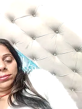 Snapshot of Manmohini123 chatting on February 21, 2025, 7:10 pm Manmohini123 online show from February 21, 2025, 7:10 pm