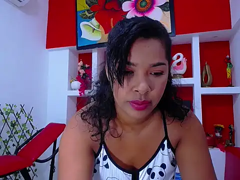 Snapshot of BiancaTrux chatting on December 2, 2025, 2:39 am BiancaTrux online show from December 2, 2025, 2:39 am