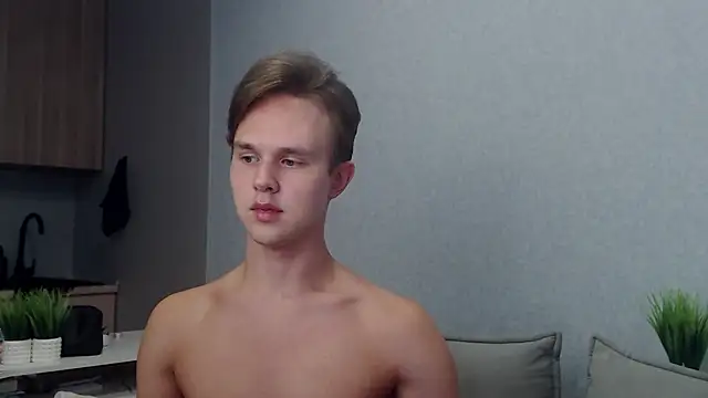 Snapshot of MartinMendez chatting on September 23, 2025, 8:50 am MartinMendez online show from September 23, 2025, 8:50 am