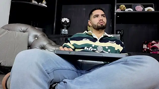 matteosantos online show from February 12, 2026, 10:54 am