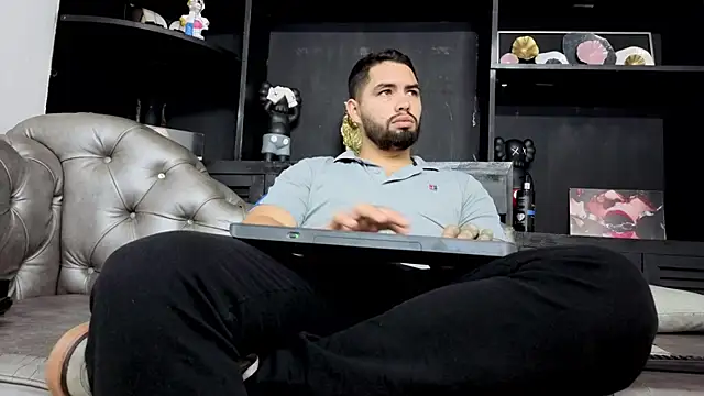 matteosantos online show from February 24, 2026, 11:52 am