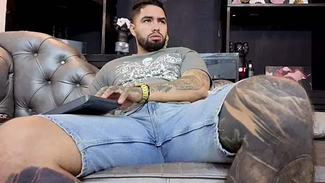 matteosantos online show from March 4, 2026, 12:11 pm