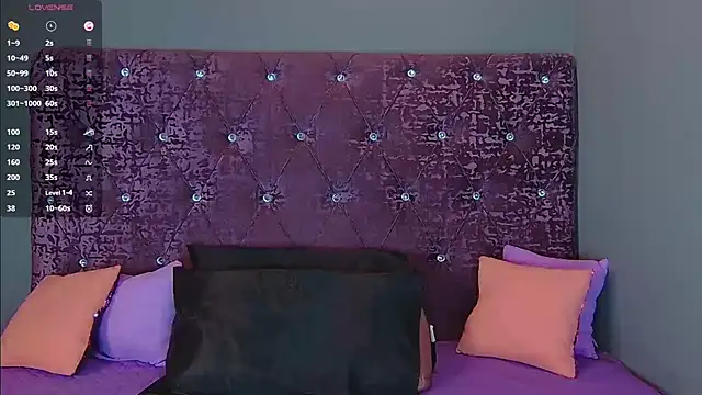 NoraBigAss online show from December 12, 2024, 11:47 pm