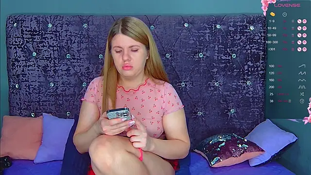 Snapshot of NoraBigAss chatting on January 13, 2026, 1:55 am NoraBigAss online show from January 13, 2026, 1:55 am