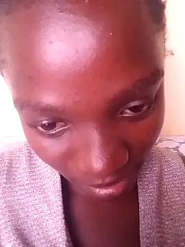 Snapshot of shape30 chatting on December 14, 2024, 10:24 am shape30 online show from December 14, 2024, 10:24 am