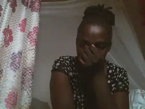 Snapshot of shape30 chatting on February 2, 2025, 5:21 am shape30 online show from February 2, 2025, 5:21 am