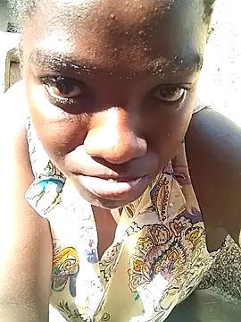 Snapshot of shape30 chatting on February 10, 2025, 6:20 am shape30 online show from February 10, 2025, 6:20 am