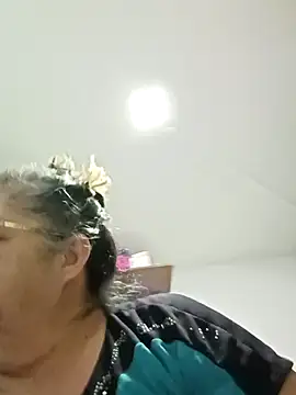 scaelettdubois online show from March 26, 2026, 6:35 pm