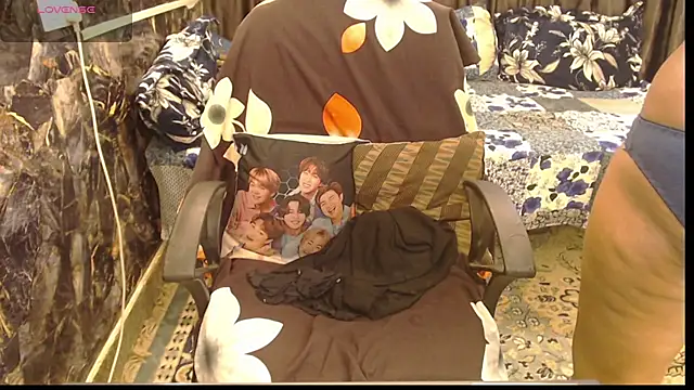 sexyrihana1 online show from October 29, 2025, 7:32 am