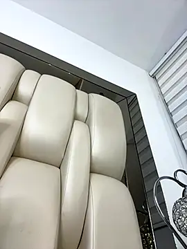 ALISSON FOXXX1 online show from September 22, 2025, 9:50 pm