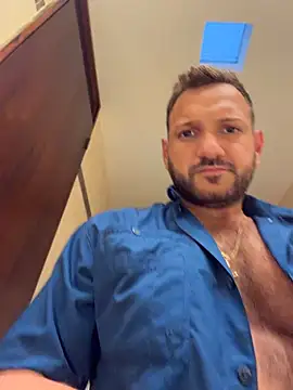 JonJ0 online show from April 28, 2026, 10:26 pm