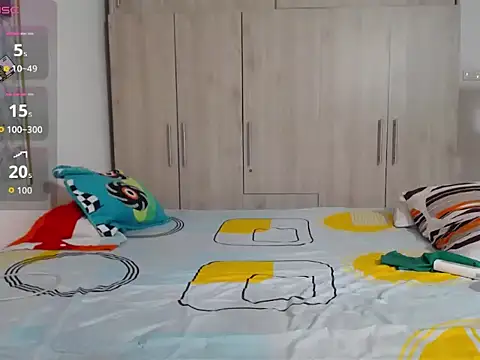 agatfox online show from December 13, 2025, 9:31 pm