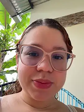 Lucyklein2022 online show from June 12, 2026, 3:00 pm