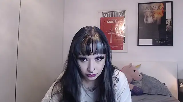 Lunastazja online show from March 12, 2025, 10:28 pm