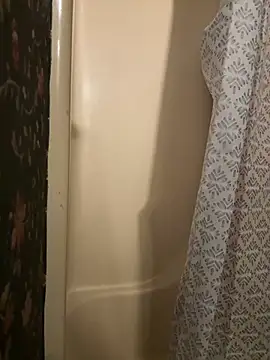 brettsworld1 online show from March 16, 2026, 5:17 pm