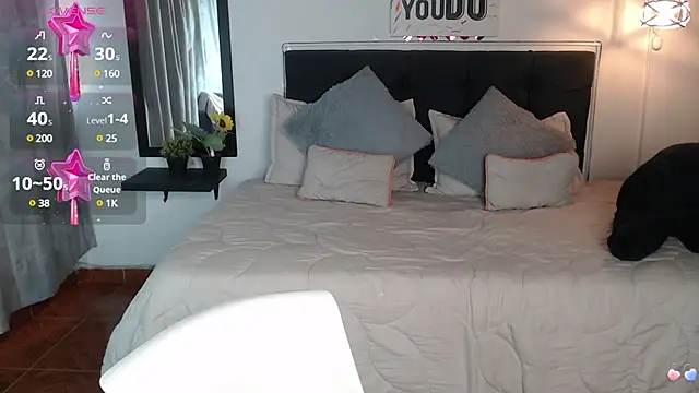 vaness weet online show from March 15, 2025, 8:32 pm