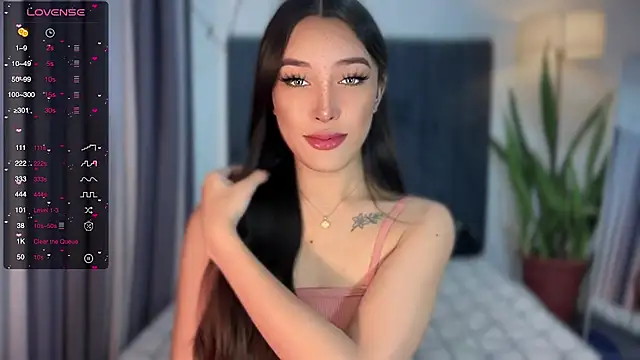 Snapshot of wiggle_nibble chatting on October 5, 2025, 2:48 pm wiggle nibble online show from October 5, 2025, 2:48 pm