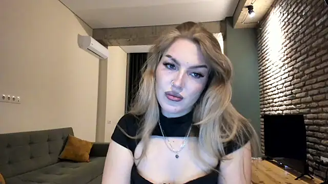fifteenpoem online show from June 3, 2026, 2:25 am