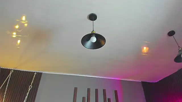 Snapshot of annie_barozzi chatting on November 2, 2025, 1:24 pm annie barozzi online show from November 2, 2025, 1:24 pm