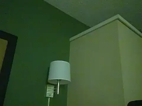 Snapshot of daddysgirlxxxxx chatting on March 11, 2025, 9:45 am daddysgirlxxxxx online show from March 11, 2025, 9:45 am